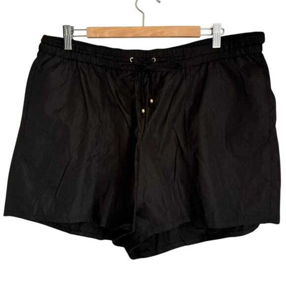 Lane Bryant Black Athletic Shorts Women’s 14/16 Elastic Waist Drawstring - Picture 2 of 5